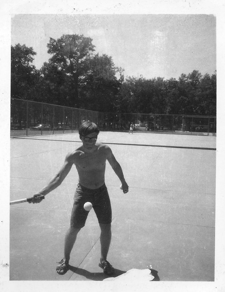Dennis Knuth playing Tennis