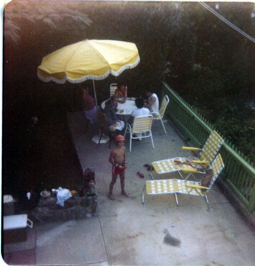 patio_party.jpg (large)