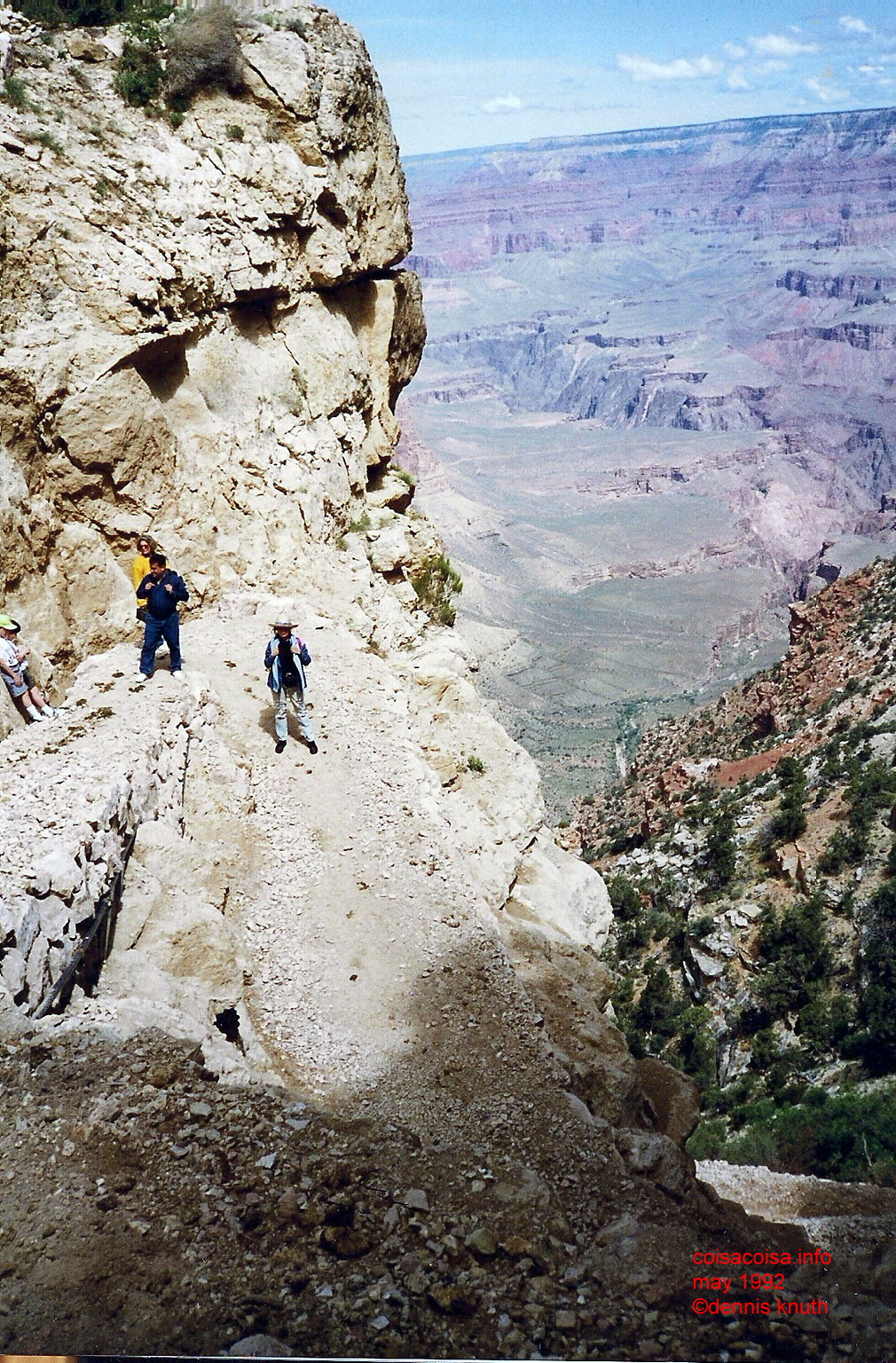 Dennis Knuth, Regina, Helton and Sonja walking down the Grand Canyon