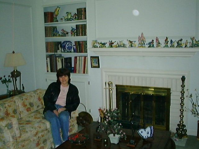 The formal living room at Jeanettes