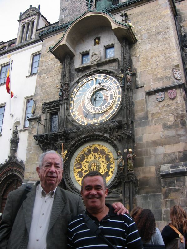 Helton and Mucio at a cathedral in Prague