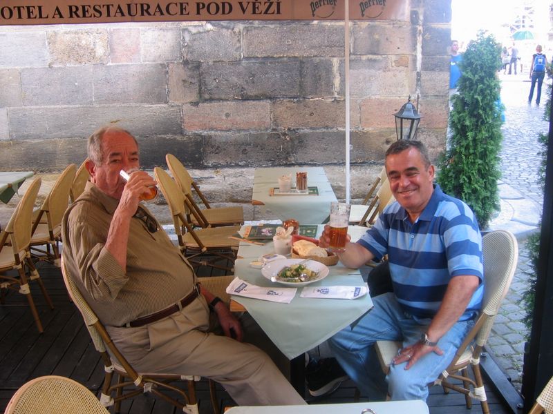 Helton and Mucio at a Prague Cafe