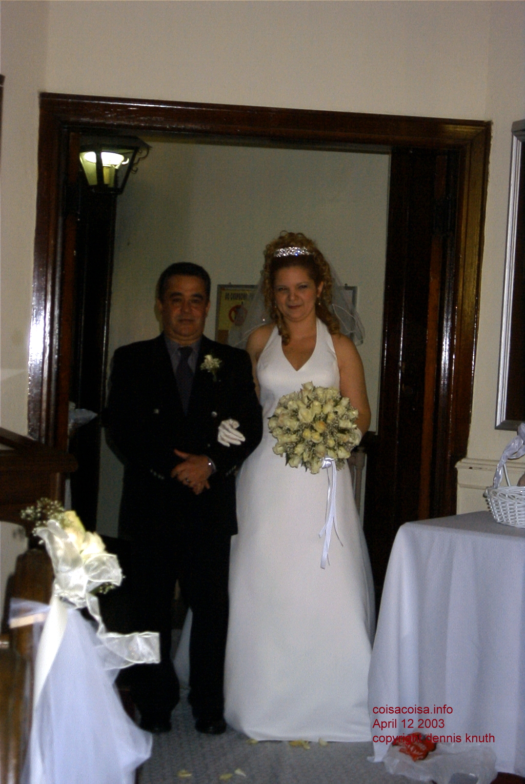 
rosangela_wedding_during_2003_0412_05.jpg (large)