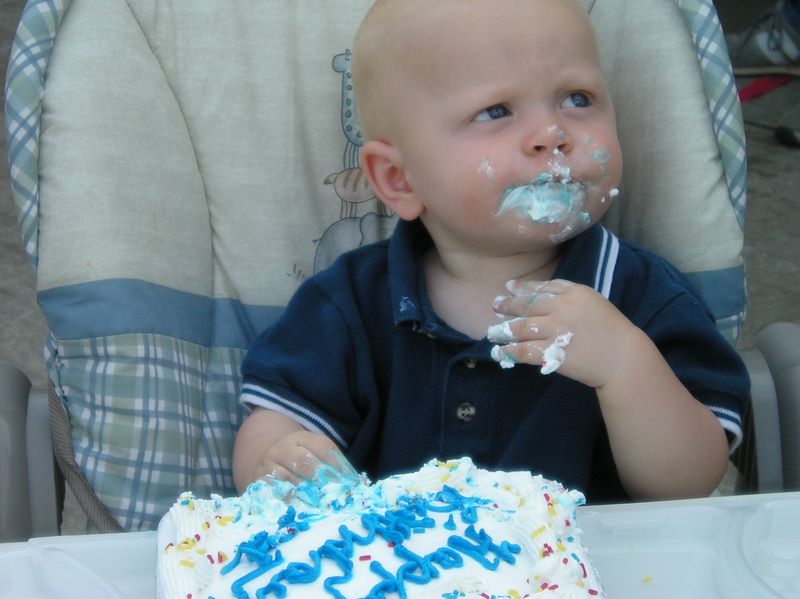Jared's messy cake eating
