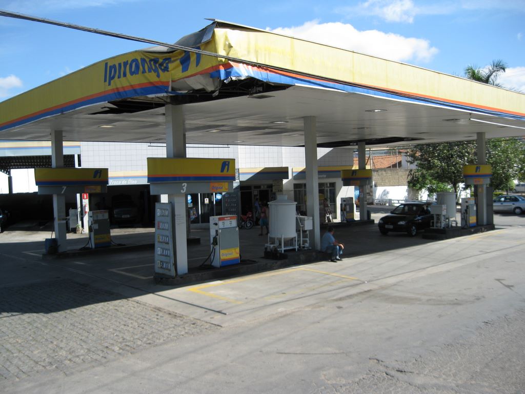Gas station in Oliviera's center