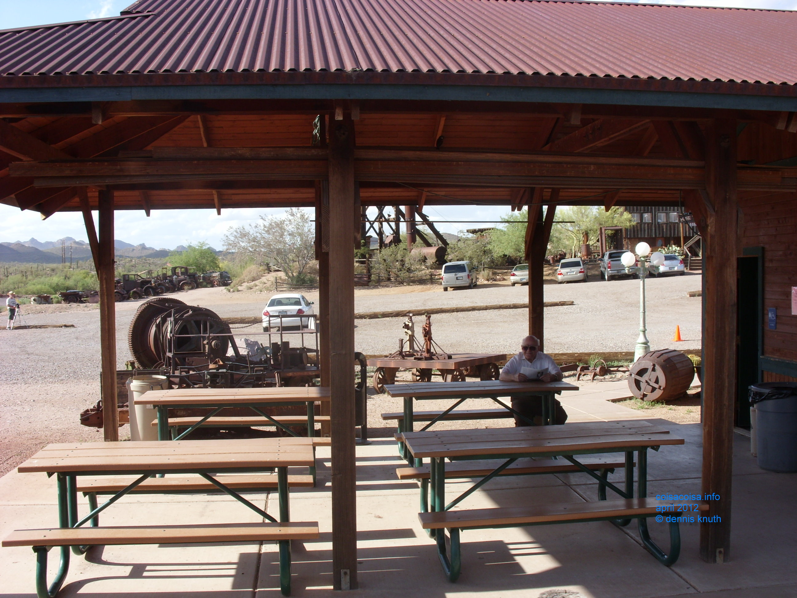2012_04_26_e_apache_junction_ghost_town_0023.jpg (large)