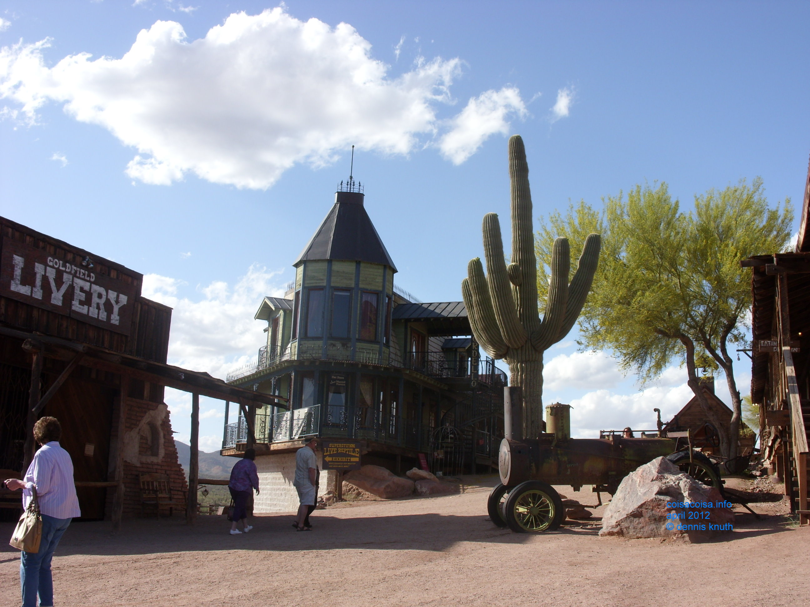 2012_04_26_e_apache_junction_ghost_town_0029.jpg (large)