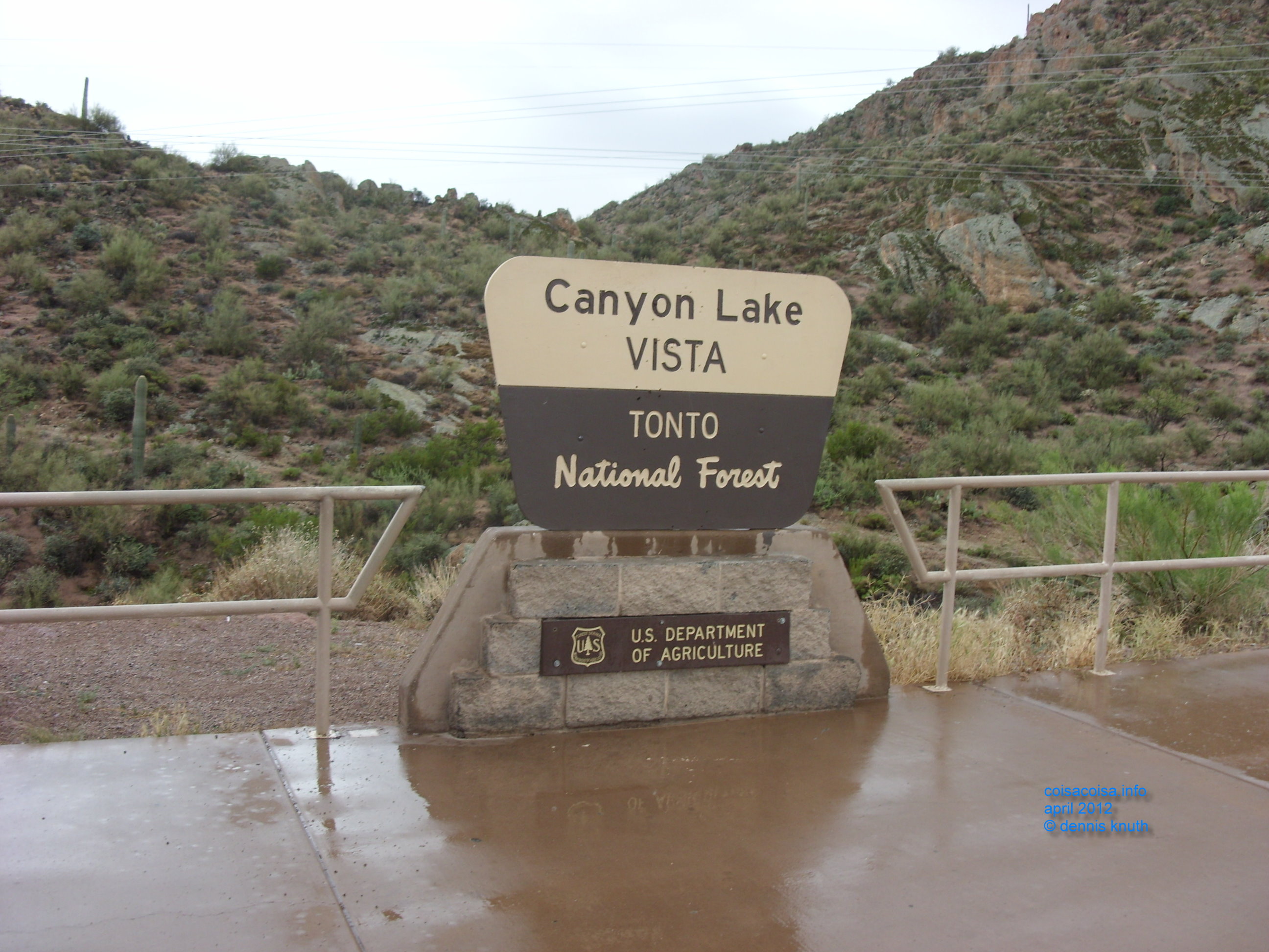 Vista marker for Canyon Lake and Tonto National Forest