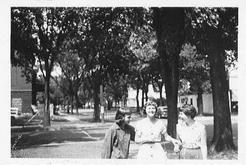 Norma Grams with sisters Elvera and Jeanette