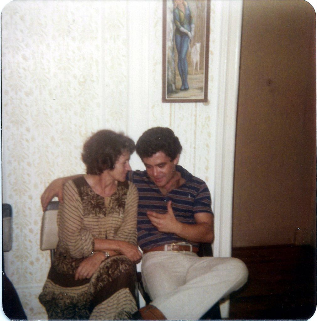 helton_and_friend_03.jpg (large)