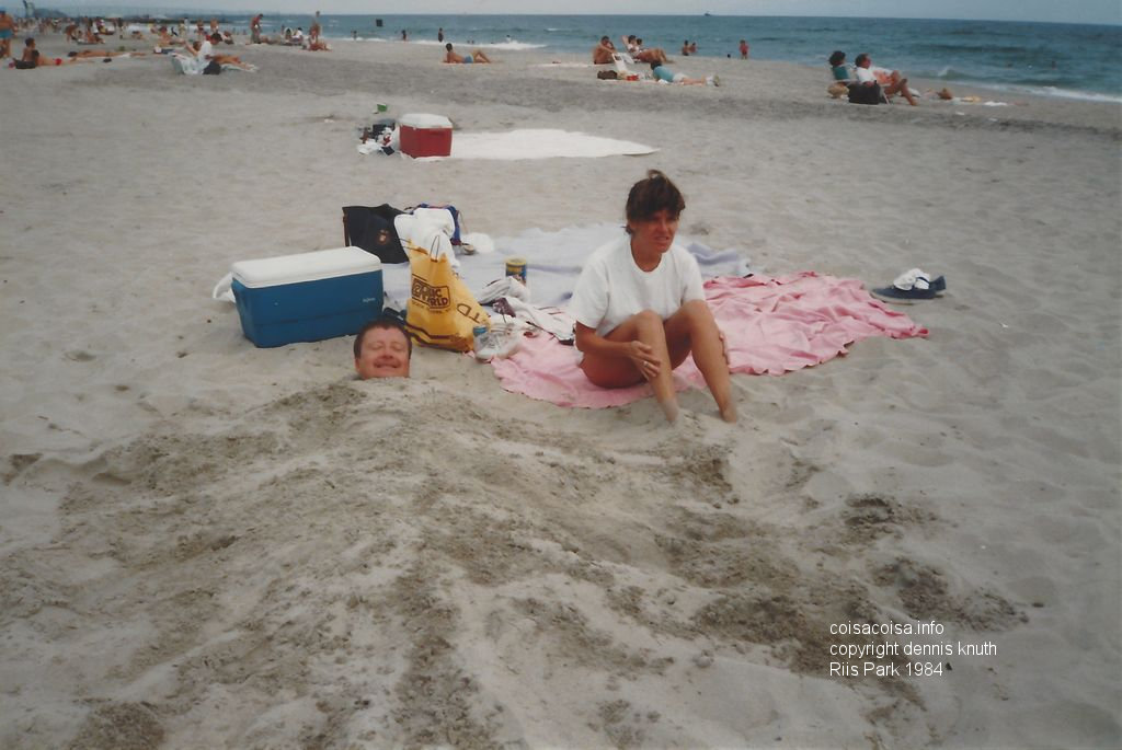 1984_riis_park_dennis_in_the_sand_4_2.jpg (large)