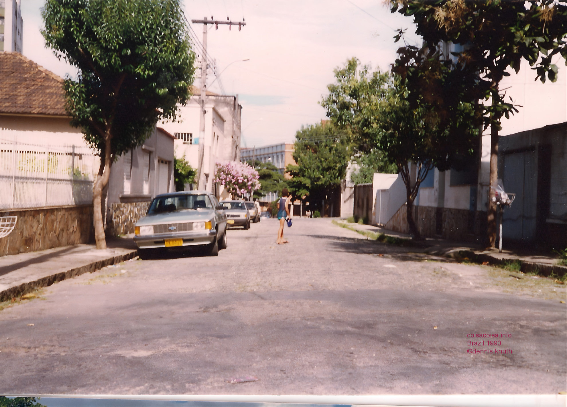 1990_01_belo_street_near_vicentina.jpg (large)