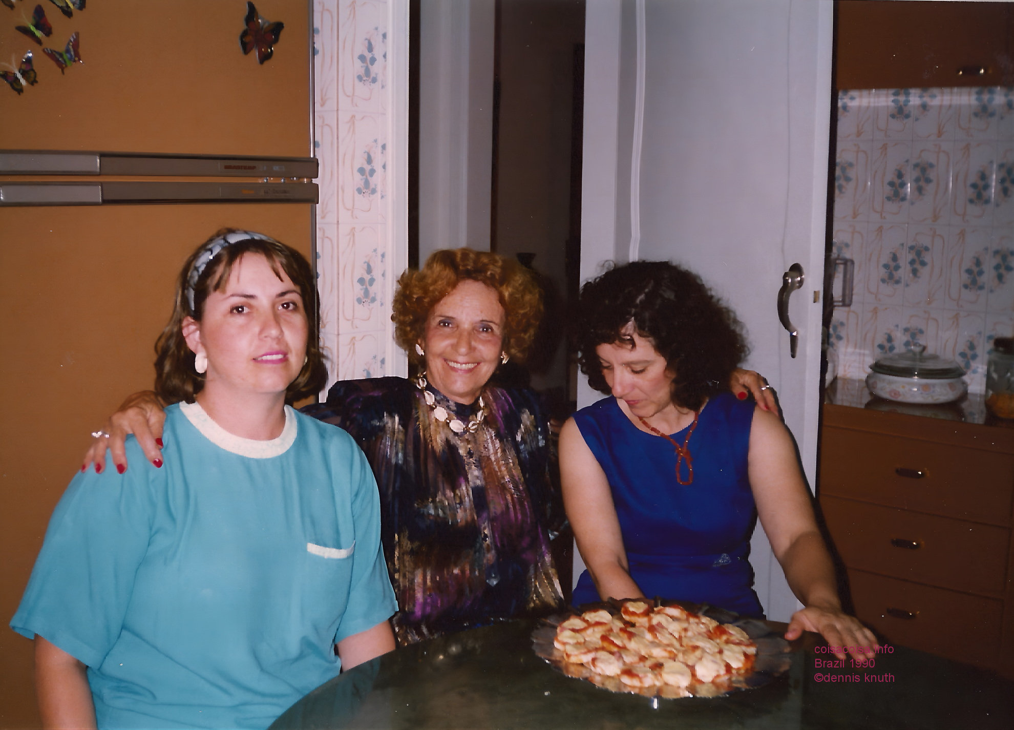 1990_01_belo_kitchen_anna_gabriella_alfa_2.jpg (large)