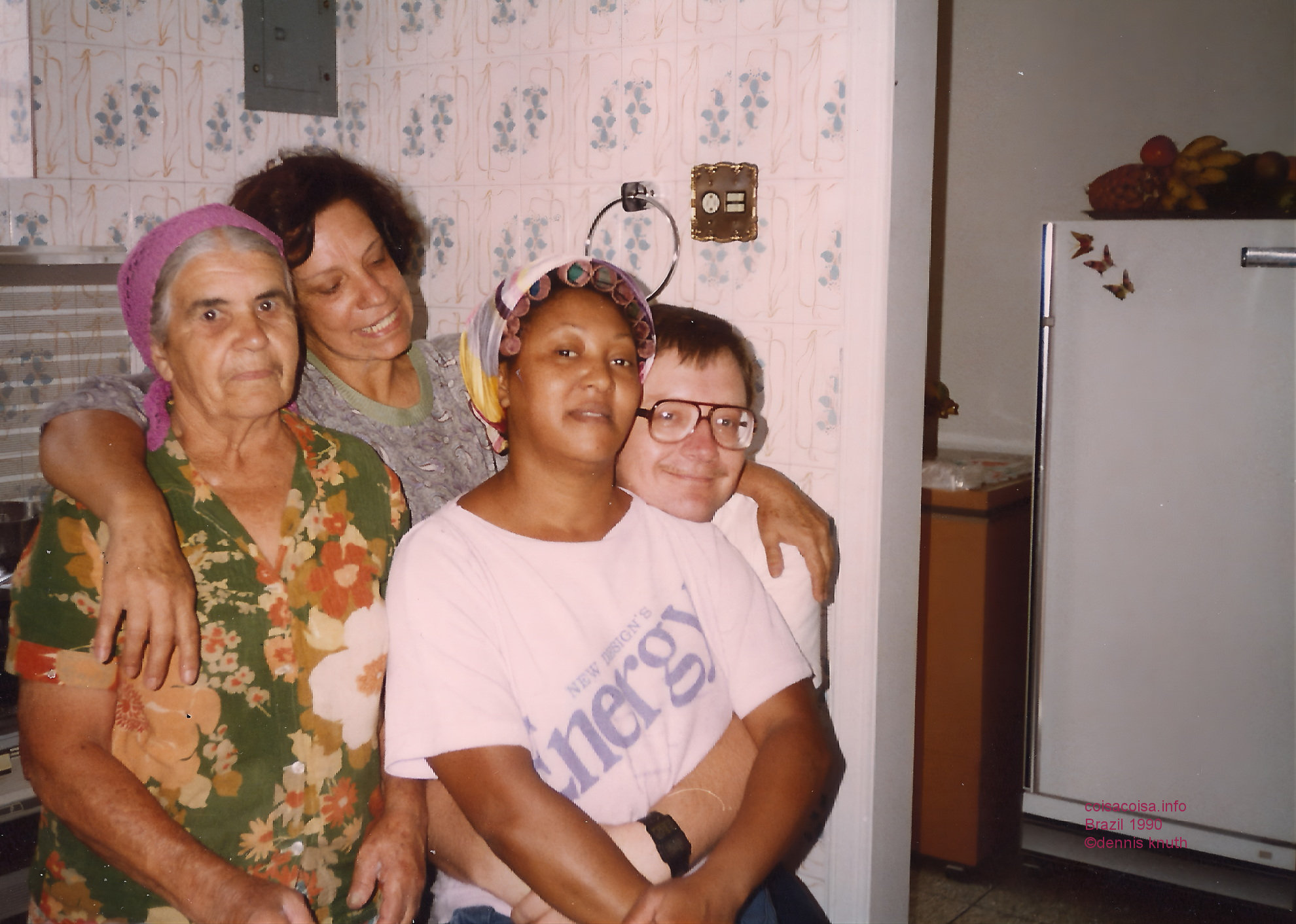 1990_01_belo_the_help_and_vicentina_dennis_01_2.jpg (large)