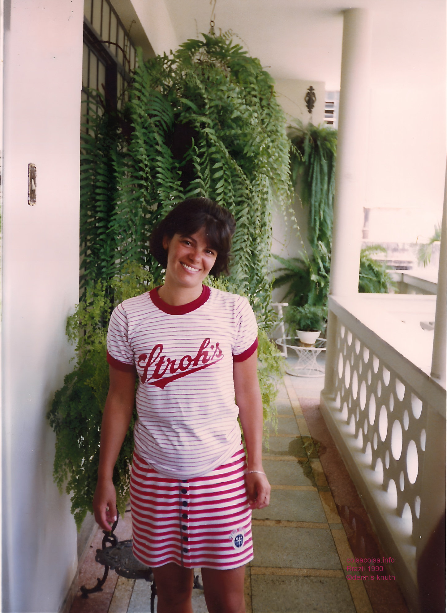 1990_01_belo_porch_helenice_01_2.jpg (large)