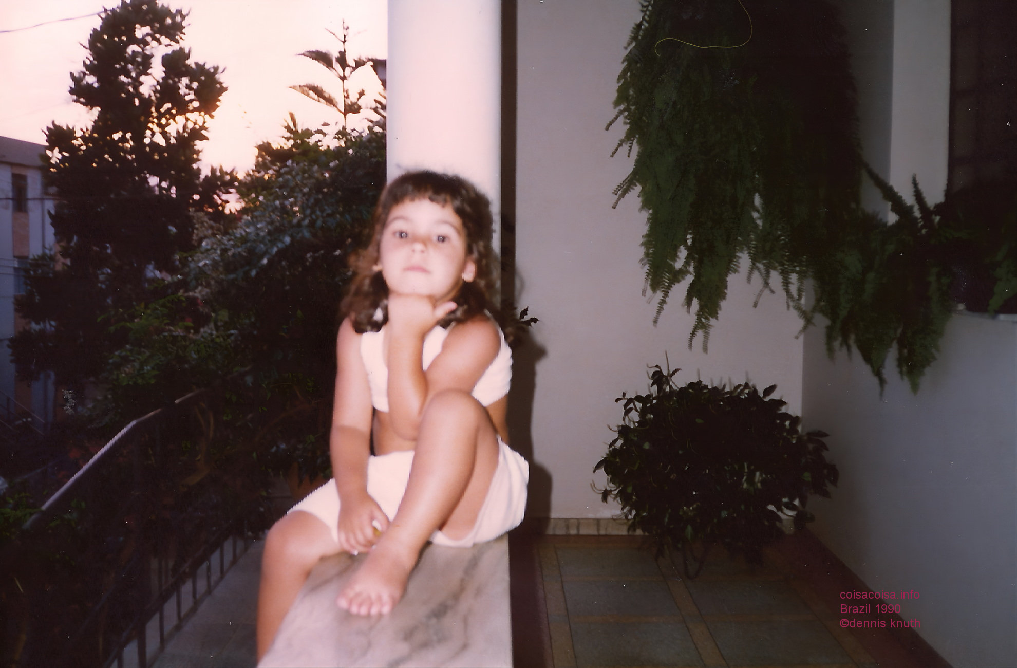 1990_01_belo_porch_viv_02_2.jpg (large)