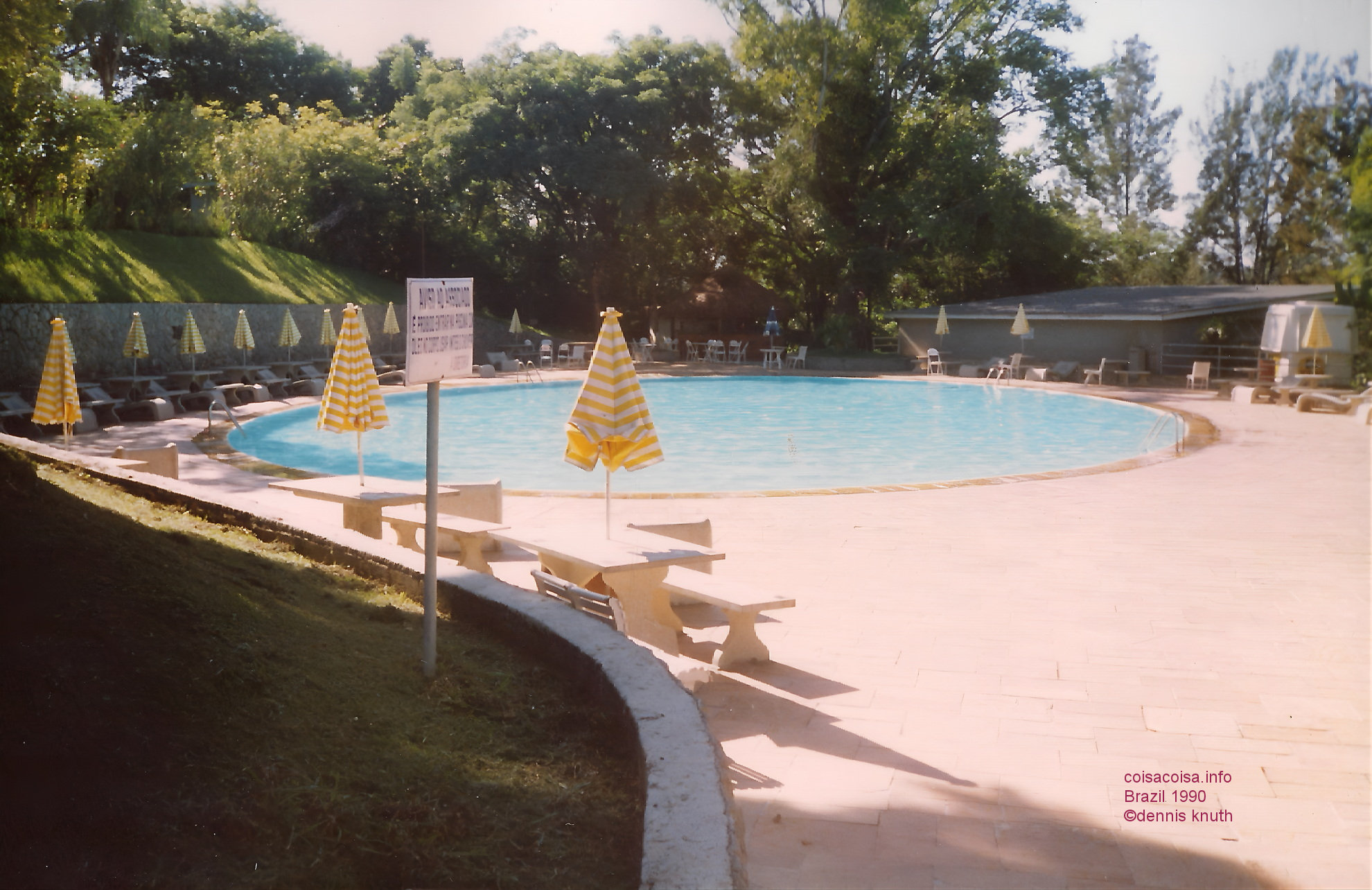 1990_01_belo_social_club_02_2.jpg (large)