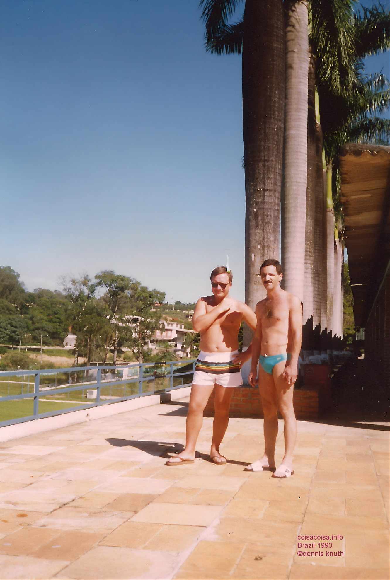 1990_01_belo_social_club_dennis_tarcisio_ricardo_bro_in_law_02_2.jpg (large)