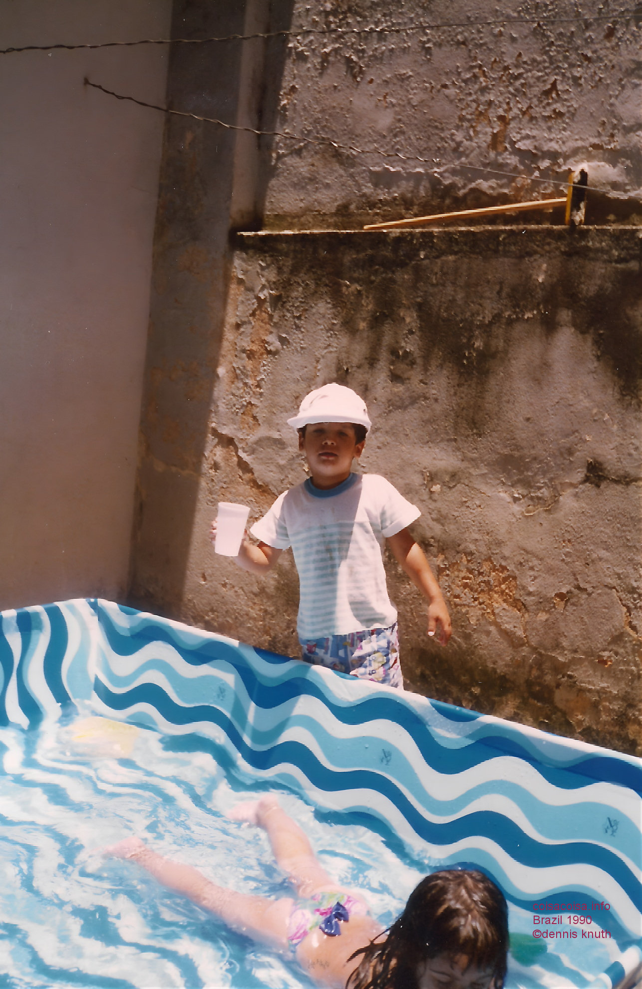 1990_01_belo_swim_guigui_viv_01_2.jpg (large)