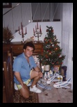 1990_01_belo_xmas_tree_helton_01_2.jpg