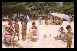 1990_01_guarapari_beach_dennis_helenice_03.jpg