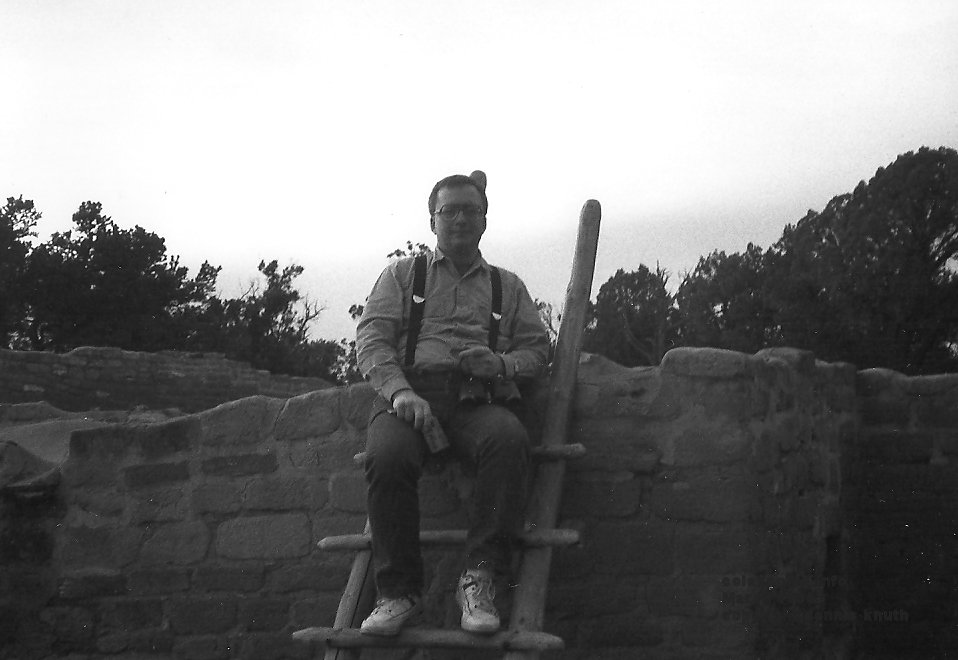 mesa_verde_scene_monochrome_05.jpg (large)