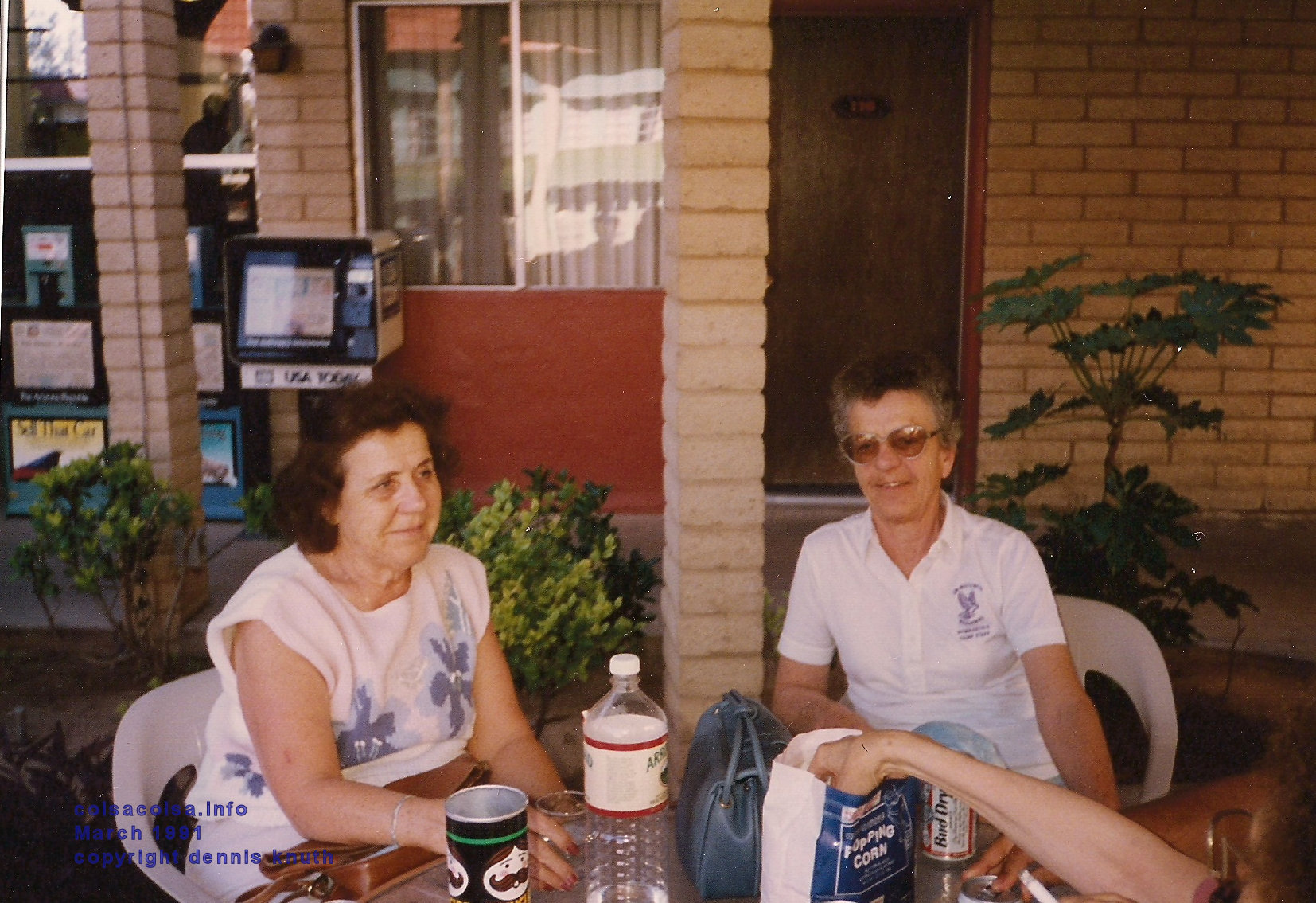 phx_deloris_emogene_01.jpg (large)