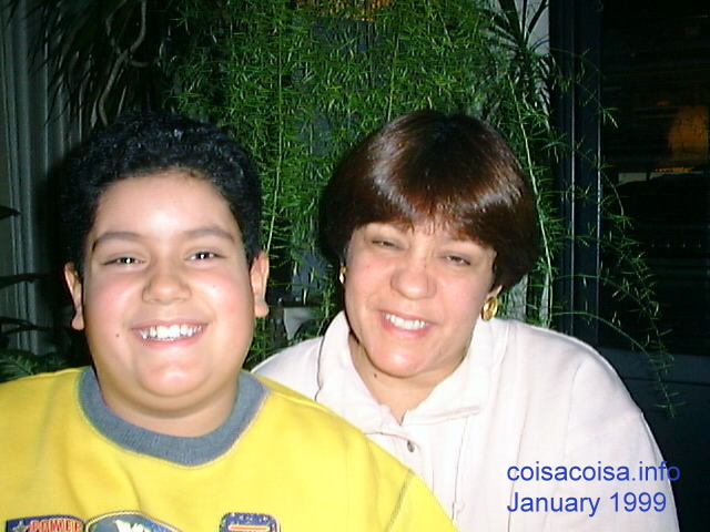 Laughing Raphael and squinting Heloisa