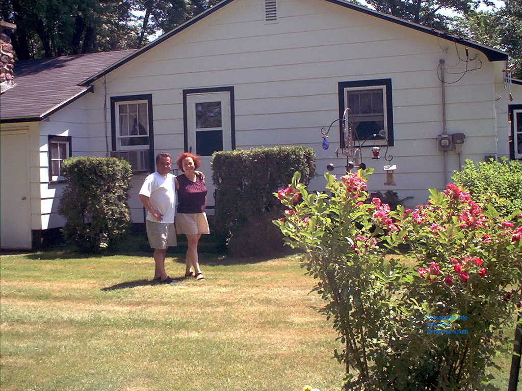 2002_07_04_traveling_w_janine_in_wi_atdads_2.jpg  (large)