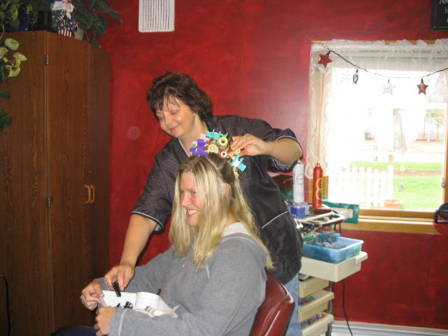 Bouquet of rollers upon the head