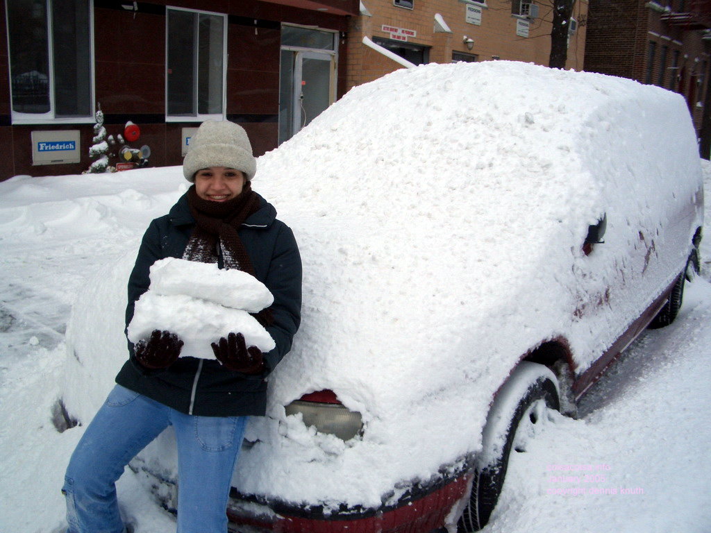 Thaissa and snowblocks