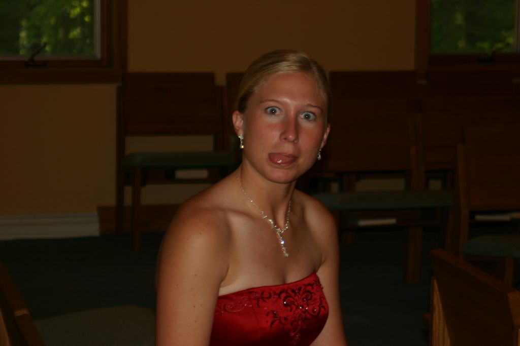 2005_08_00_jj_wedding_bridesmaids_022.jpg (large)