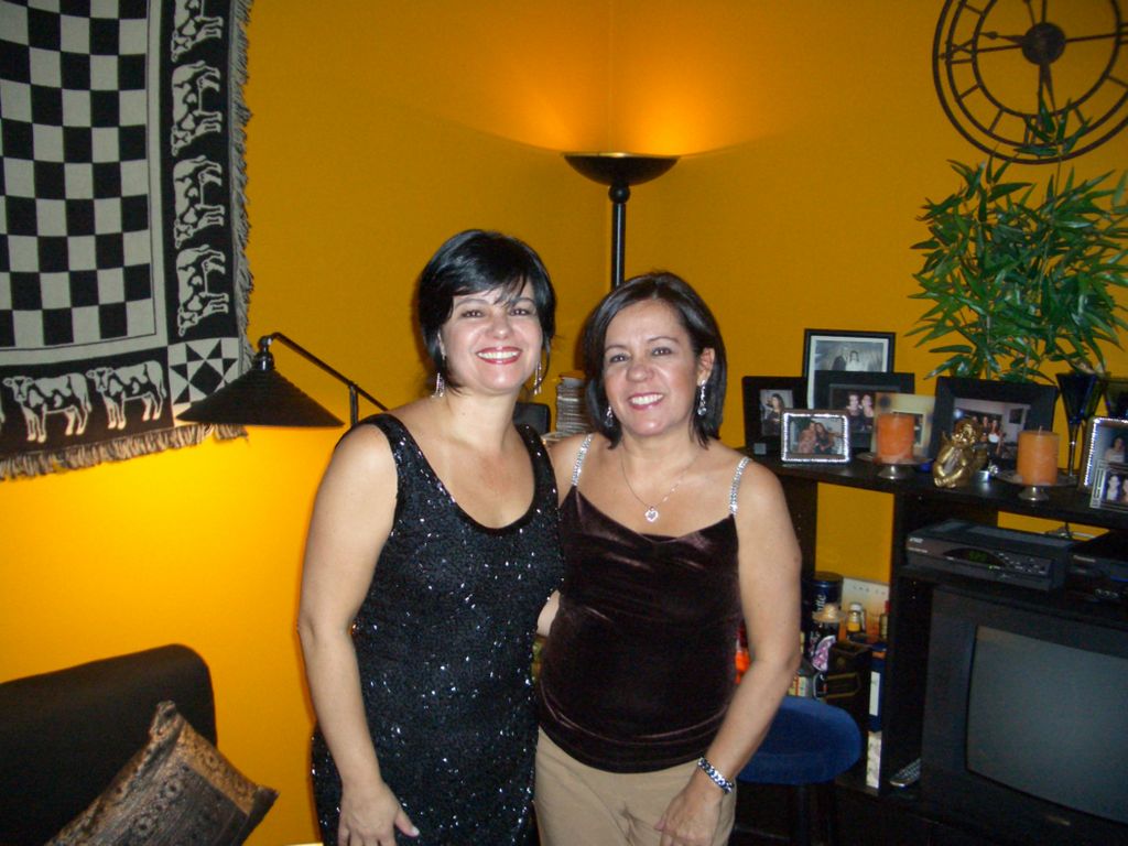 Sisters Helenice and Heloisa 2009