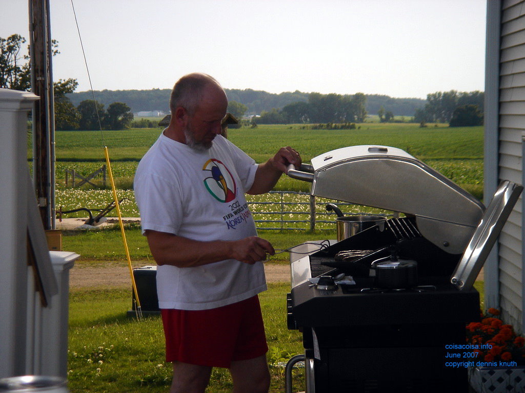 Gary fires up the Wisconsin Bratwurst