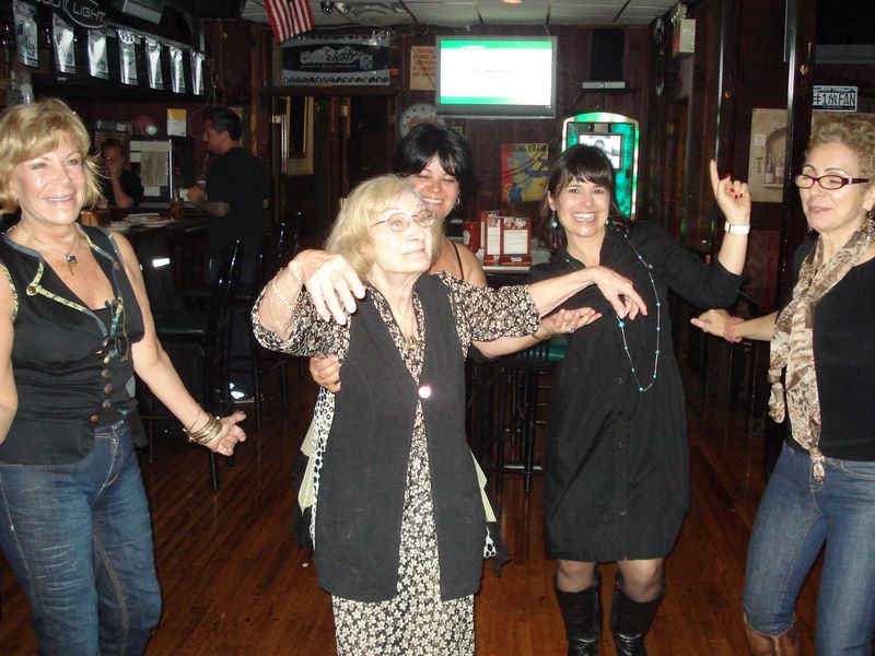 2009_09_12_hbday_ines_camera_23.jpg (large)