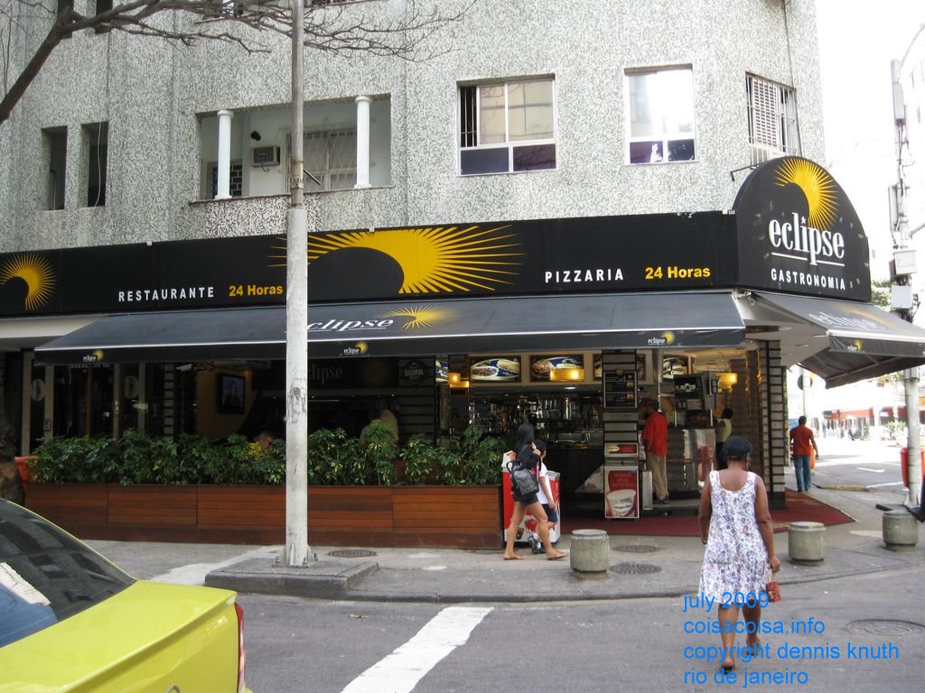 Sidewalk Cafe at Eclipse Gastronomia