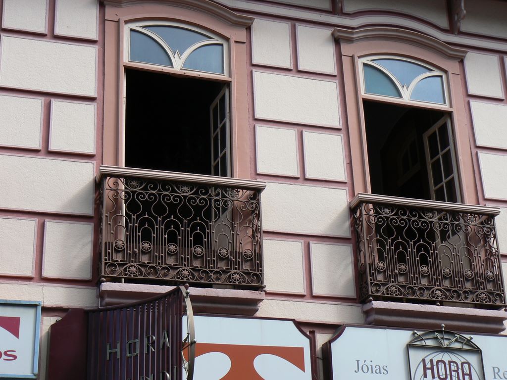Oliviera bacony and iron work