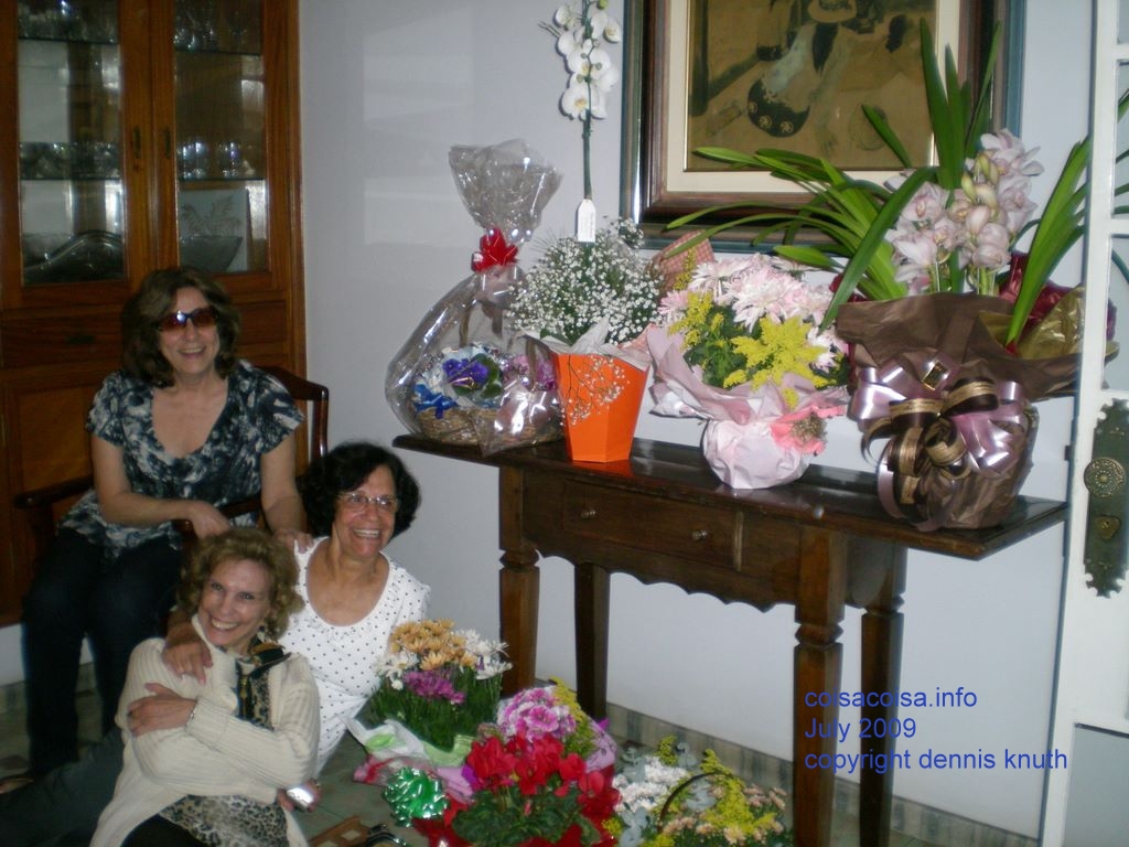 Donna's Salua, Gabriella, and Vicentina