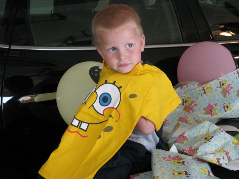 Jared's new Sponge Bob Square Pants t-shirt