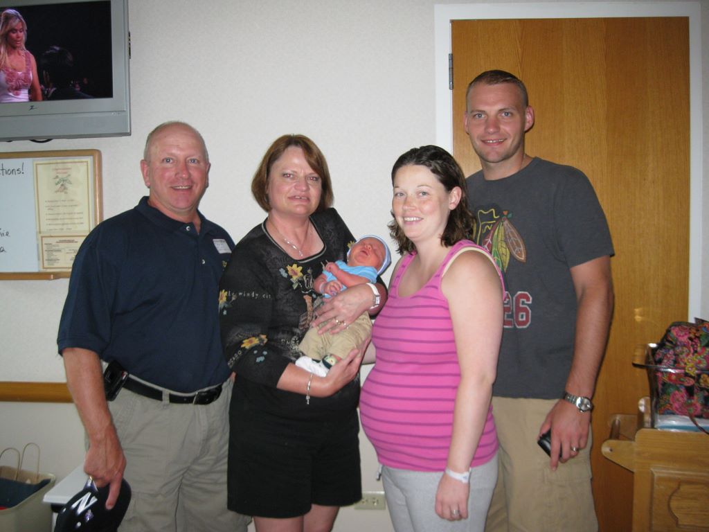 2010_07_28_coliin_moore_birth_bday_40.jpg (large)