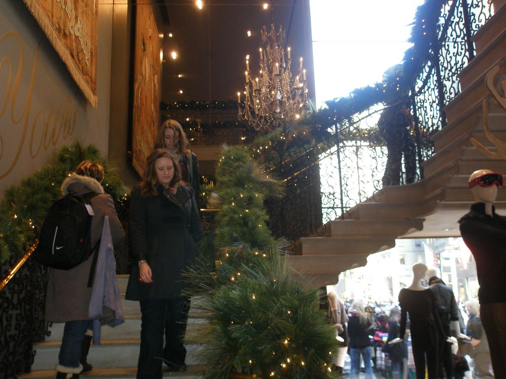 Garland Covered Stairway