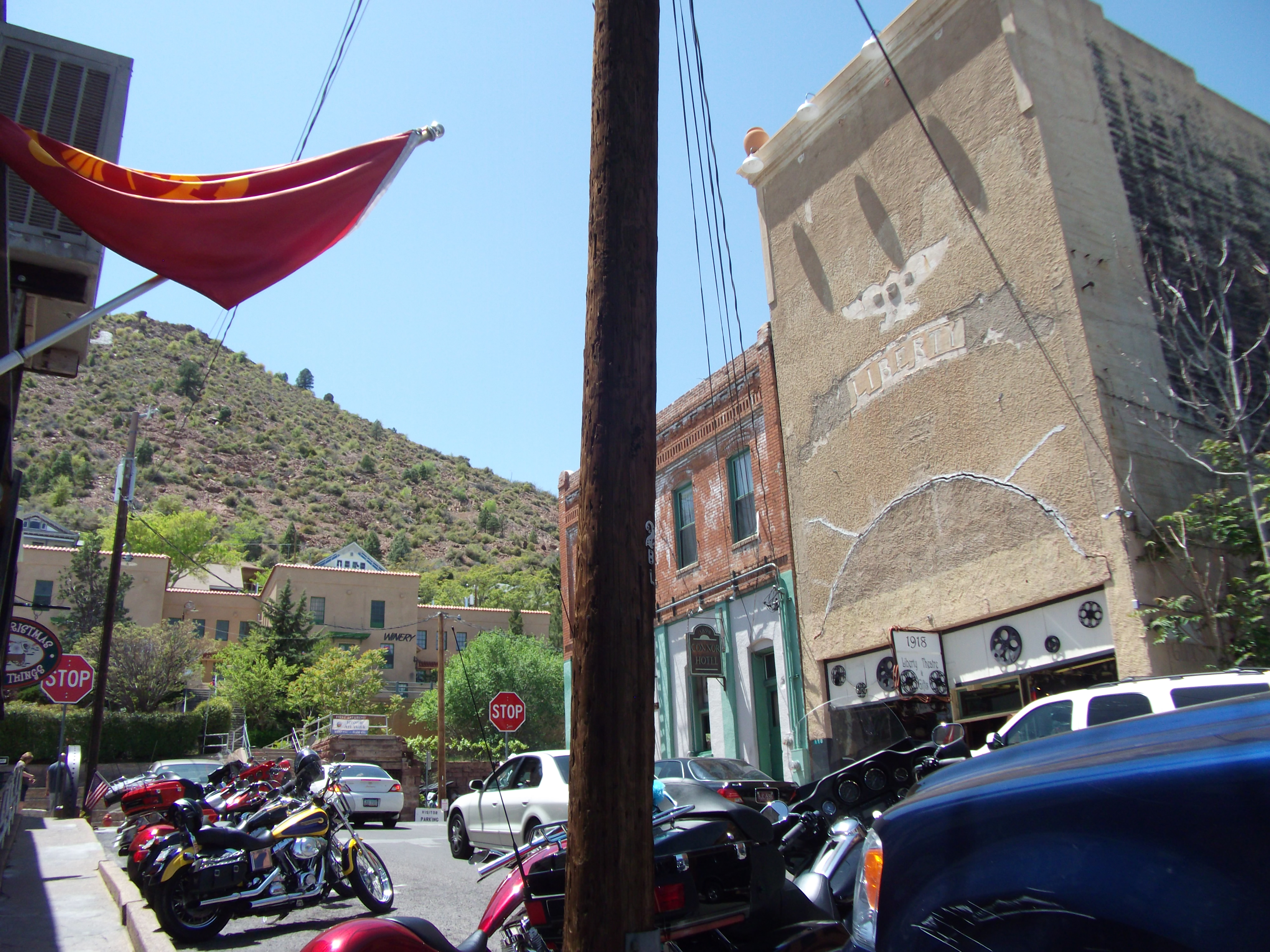 Jerome is build on a mountain side