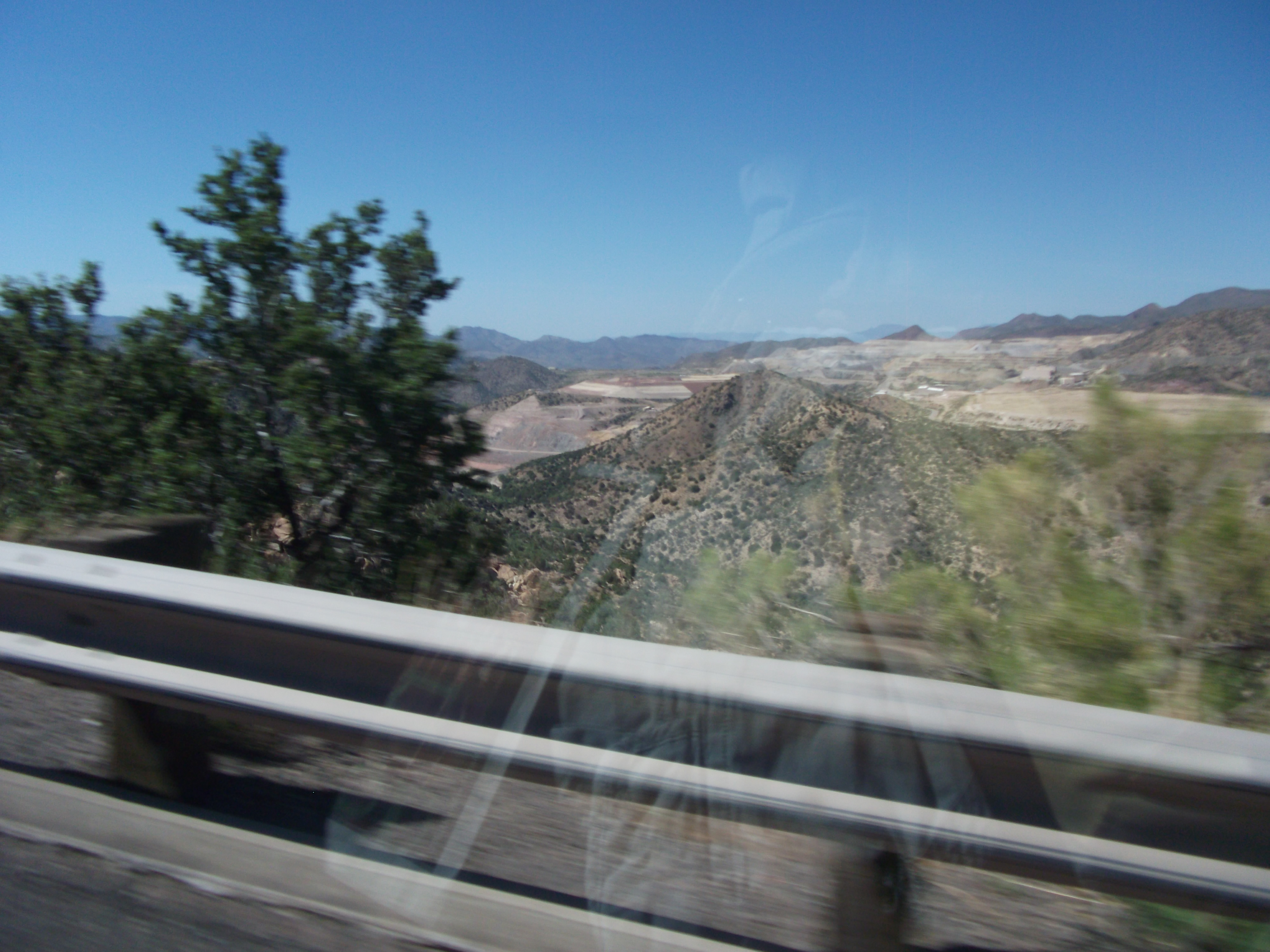 2012_05_01_globe_miami_sk_0020.jpg (large)