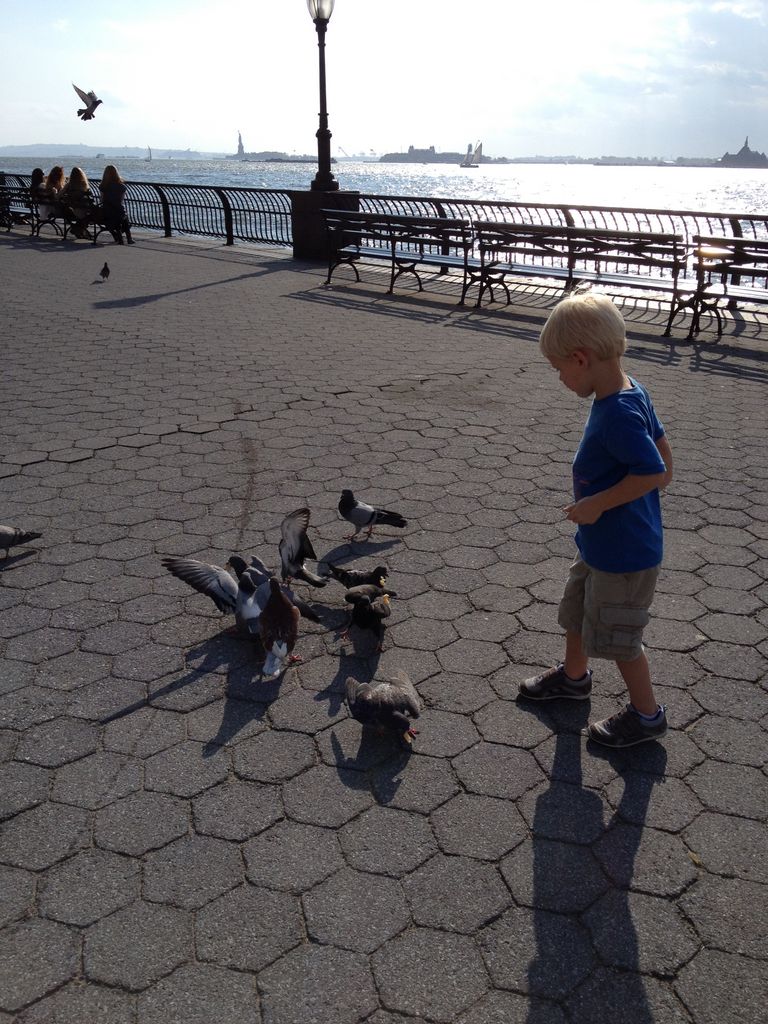 2014_09_20_s_iphone_trade_022.jpg (large)