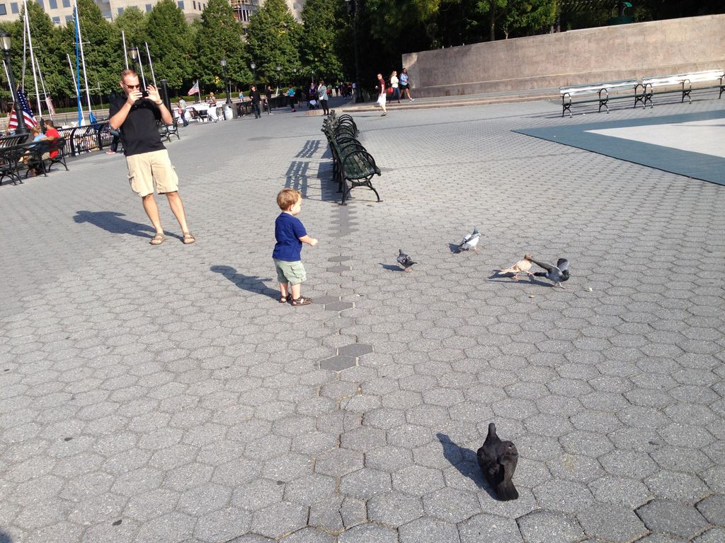 2014_09_20_s_iphone_trade_025.jpg (large)