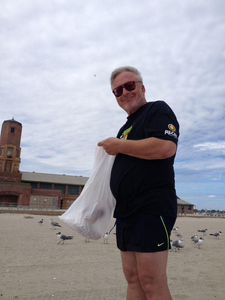 Dennis Knuth feeds seagulls